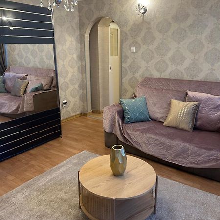 Little Paris Gare Du Nord Apartment Букурещ Екстериор снимка