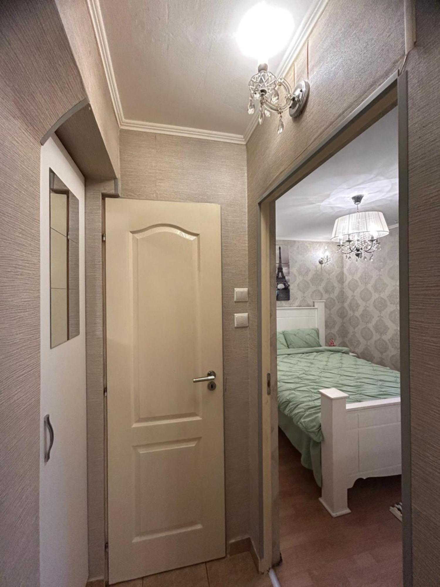 Little Paris Gare Du Nord Apartment Букурещ Екстериор снимка