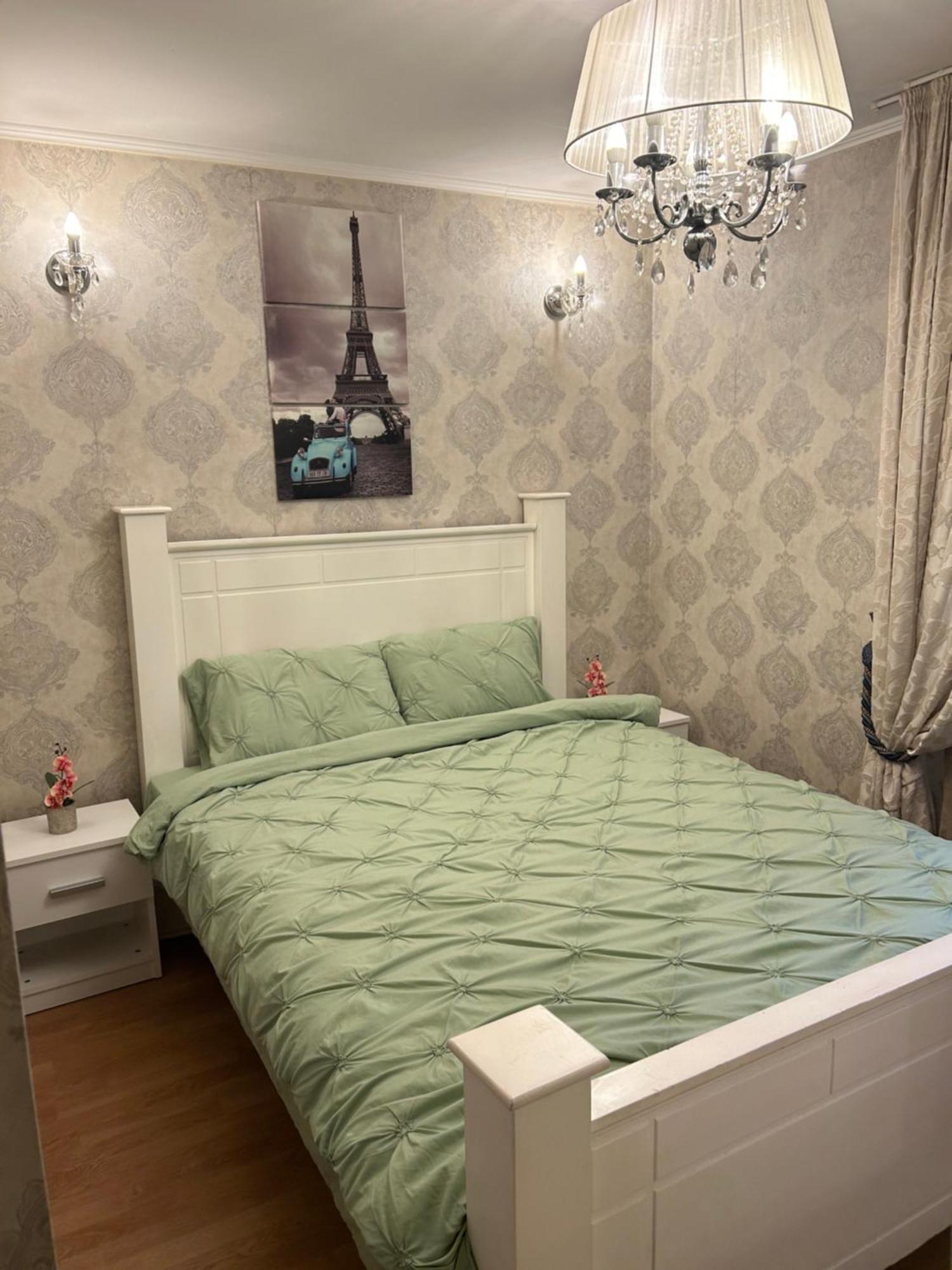 Little Paris Gare Du Nord Apartment Букурещ Екстериор снимка