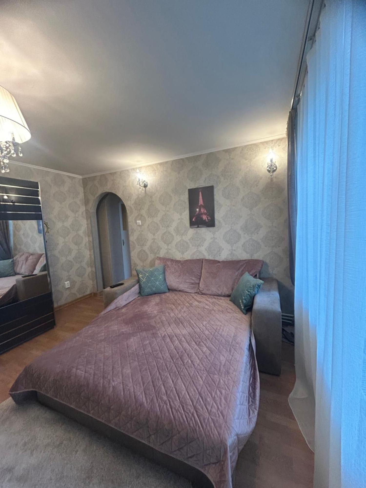 Little Paris Gare Du Nord Apartment Букурещ Екстериор снимка